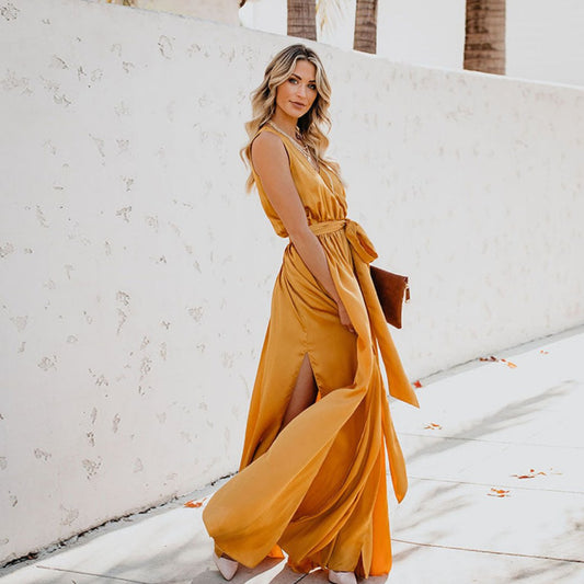 Vestido Largo Fluido sin Mangas con Amarre en Cintura y Abertura