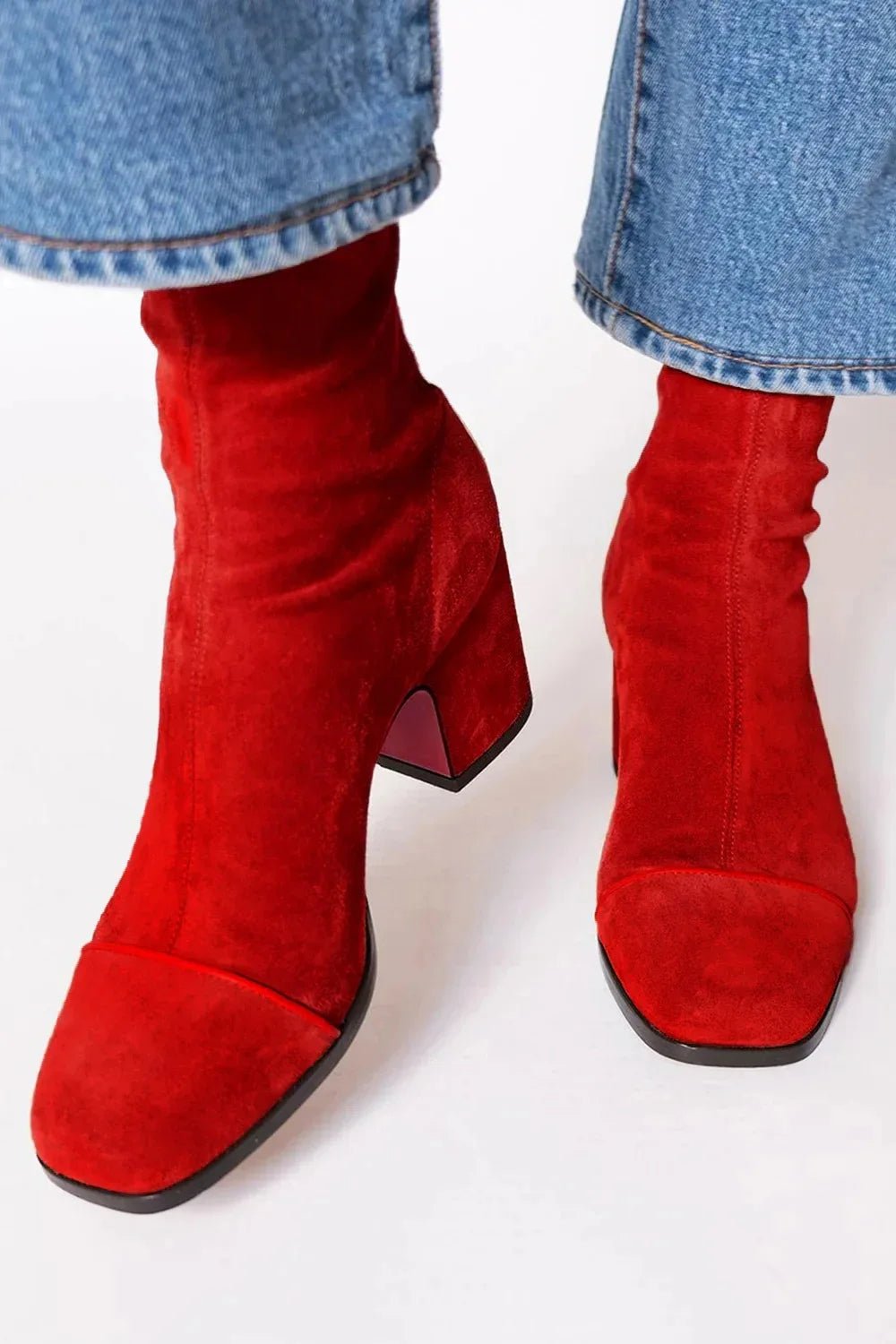 Botas de Caña Alta en Gamuza con Tacón Ancho y Puntera Cuadrada para Mujer