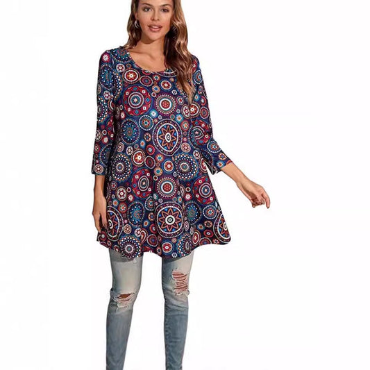 Blusa túnica de corte amplio con diseño de mandala y manga tres cuartos para mujer
