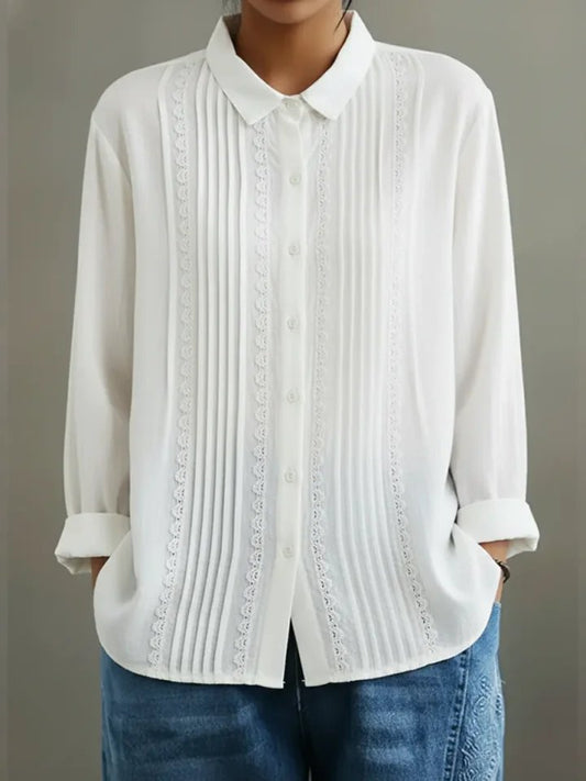 Camisa de Manga Larga con Pechera Plisada y Aplicaciones de Encaje
