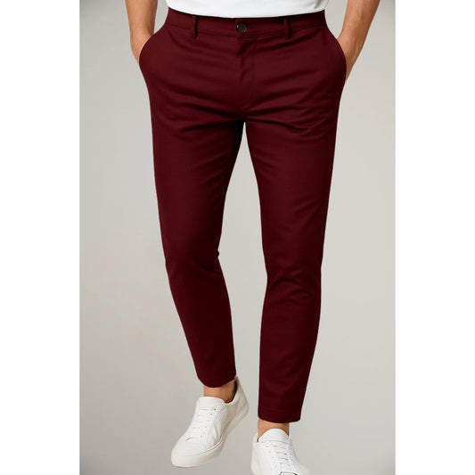 Pantalón de vestir masculino con corte slim y diseño entallado