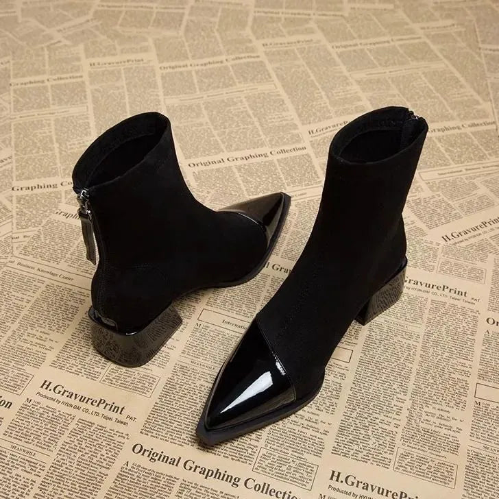 Botines Femeninos para Clima Frío con Tacón Ancho
