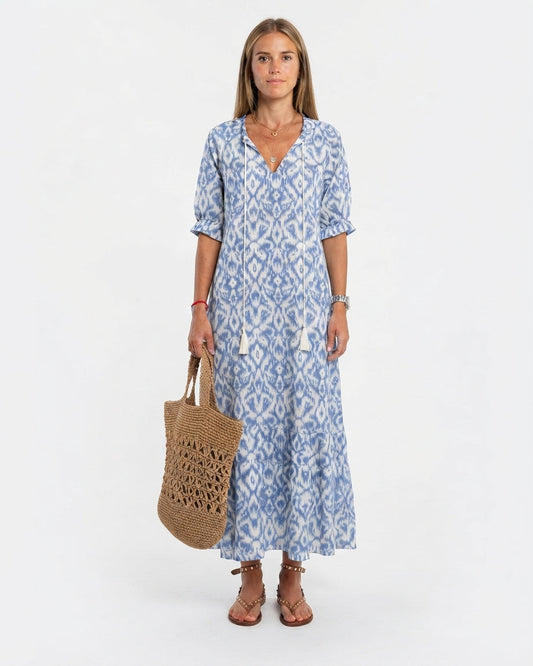 Vestido Maxi Envolvente con Estampado Bohemio y Silueta Fluida