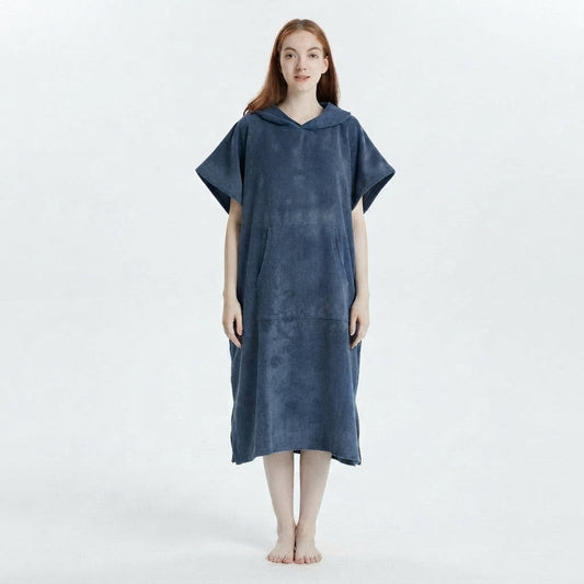 Vestido playero tipo poncho de silueta fluida para mujer