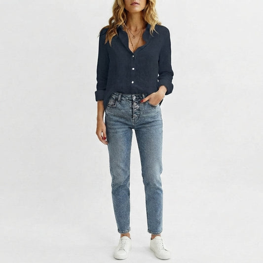 Blusa Holgada de Lino con Cuello en V y Botonadura Frontal